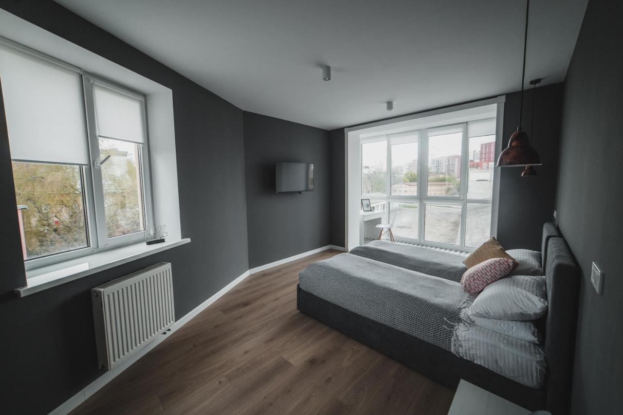 Kostjukowski Apartments Mudroho 12 V Lviv Eksteriør billede